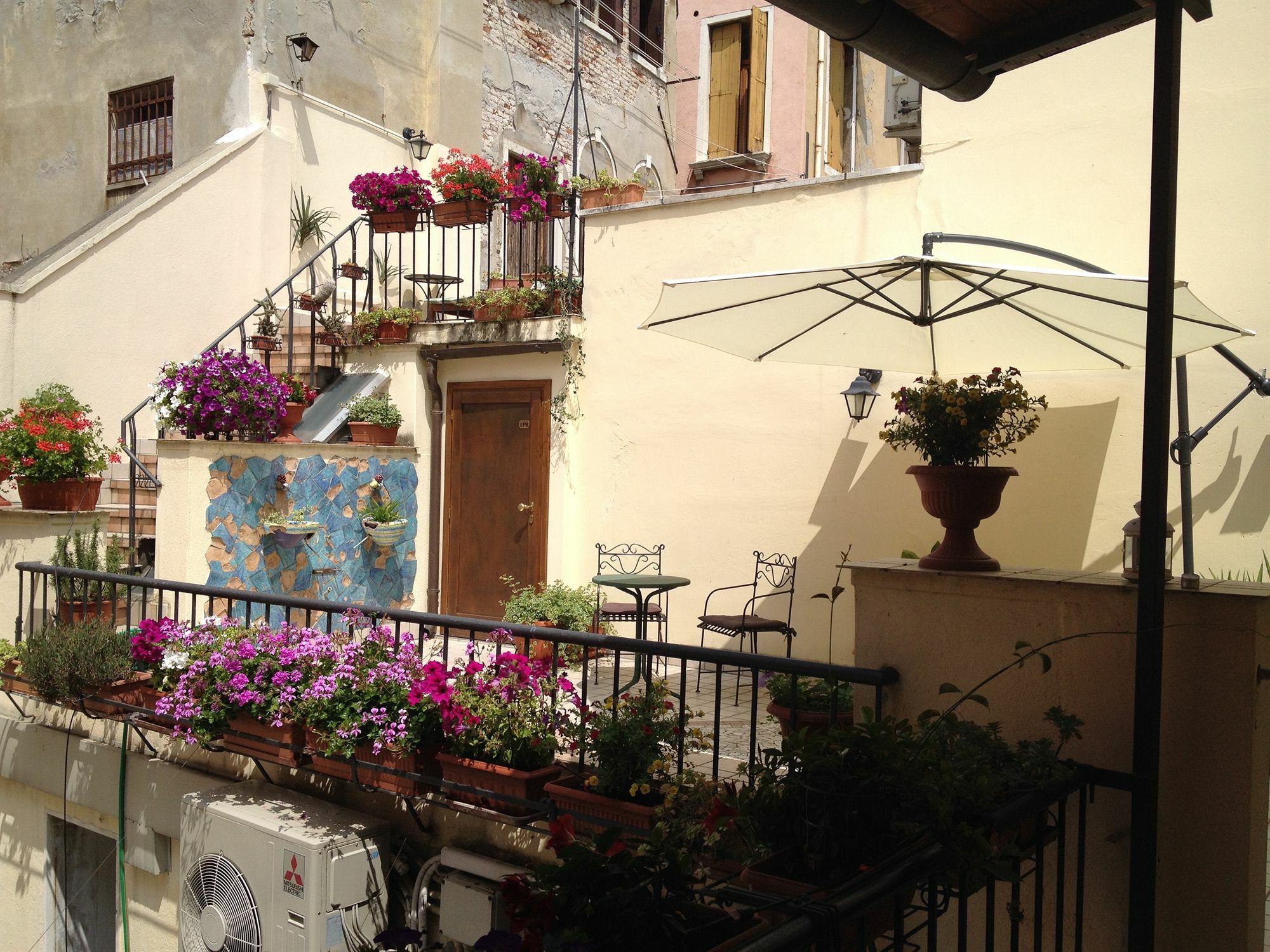 Locanda Herion Velence Kültér fotó